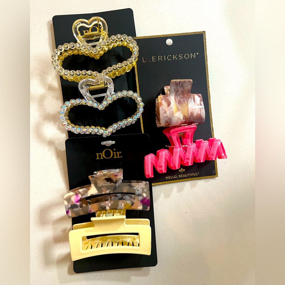 Women’s New  Noir and L. Erickson Hair clips